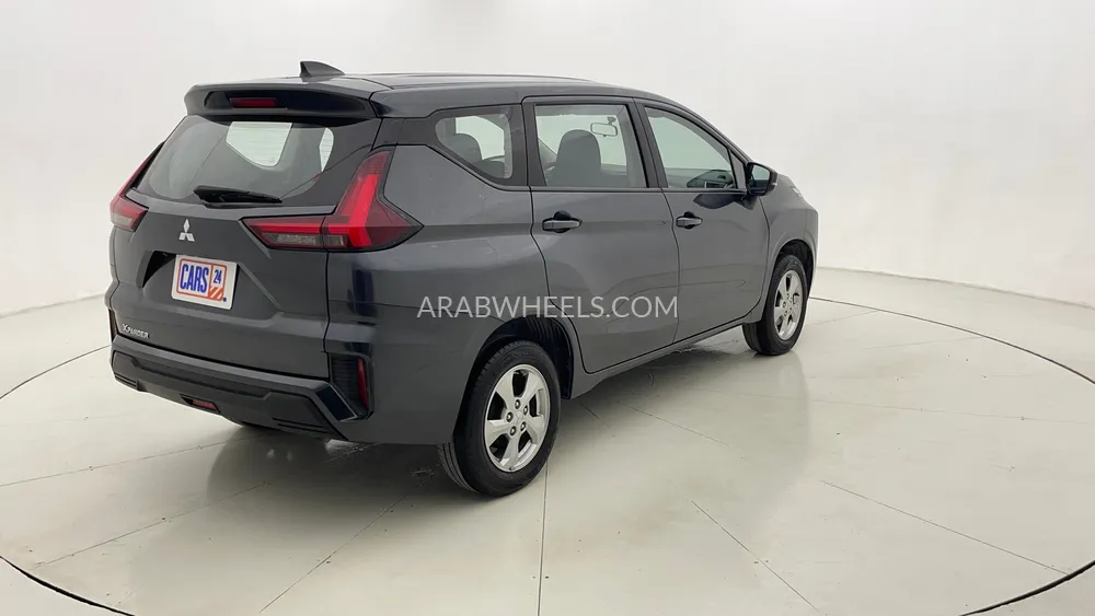Mitsubishi Xpander 2023 for Sale in Dubai Image-3