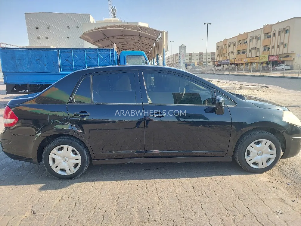 Nissan Tiida 2012 for Sale in Sharjah Image-3