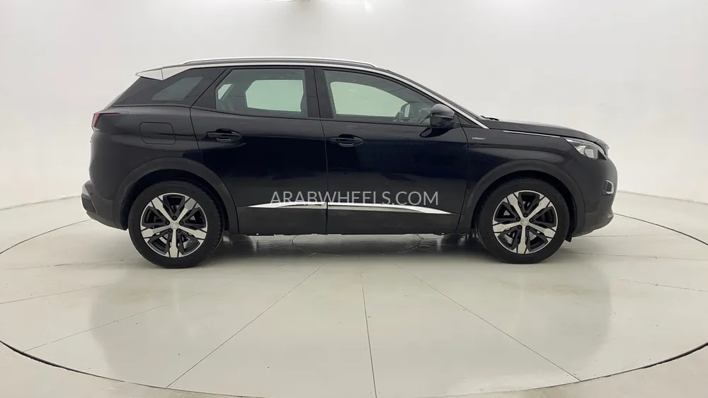 Peugeot 3008 2018 for Sale in Dubai Image-2