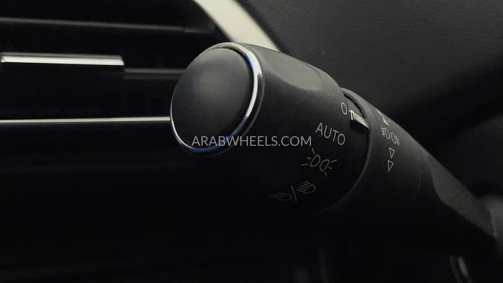 Peugeot 3008 2018 for Sale in Dubai Image-38