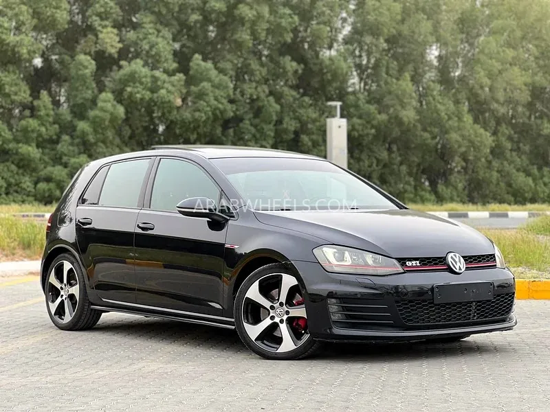 Volkswagen Golf GTI 2015 for Sale in Sharjah Image-6