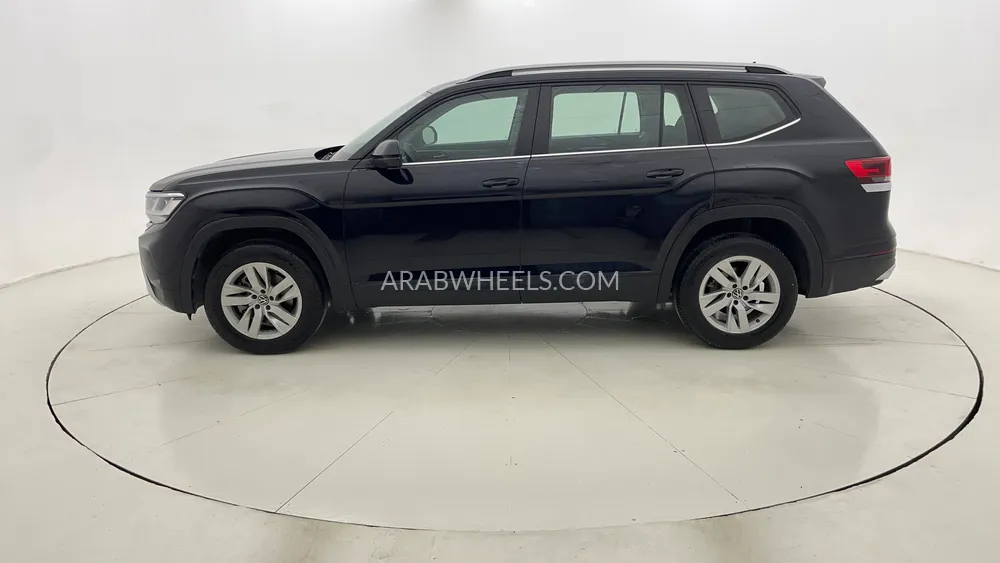 Volkswagen Teramont 2022 for Sale in Dubai Image-6