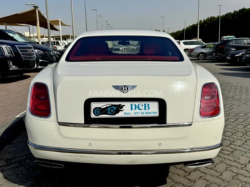 Bentley Mulsanne 2013 for Sale in Sharjah Image-11