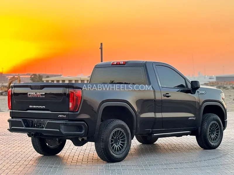 GMC Sierra 2022 for Sale in Sharjah Image-12