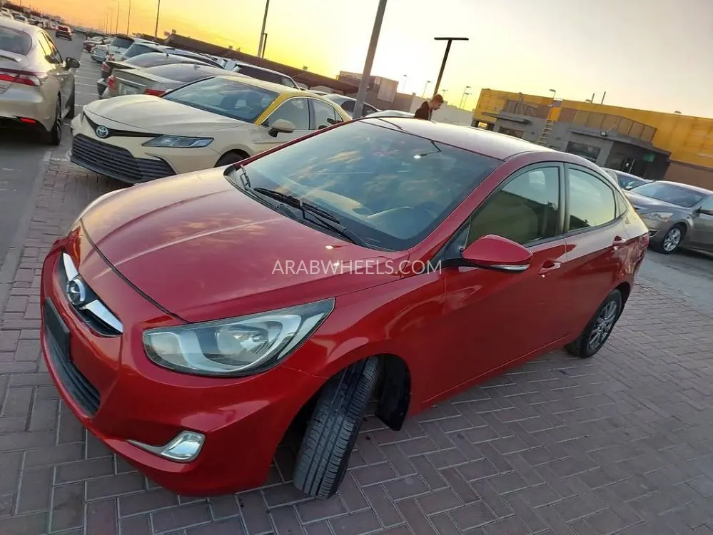 Hyundai Accent 2015 for Sale in Sharjah Image-7