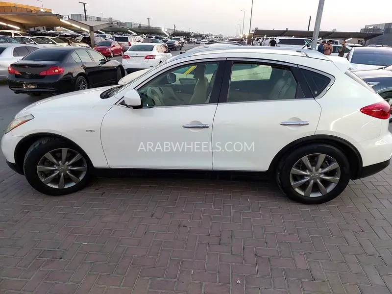 Infiniti EX35 2008 for Sale in Sharjah Image-4