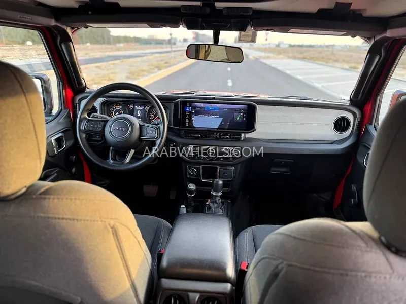 Jeep Wrangler 2024 for Sale in Sharjah Image-15