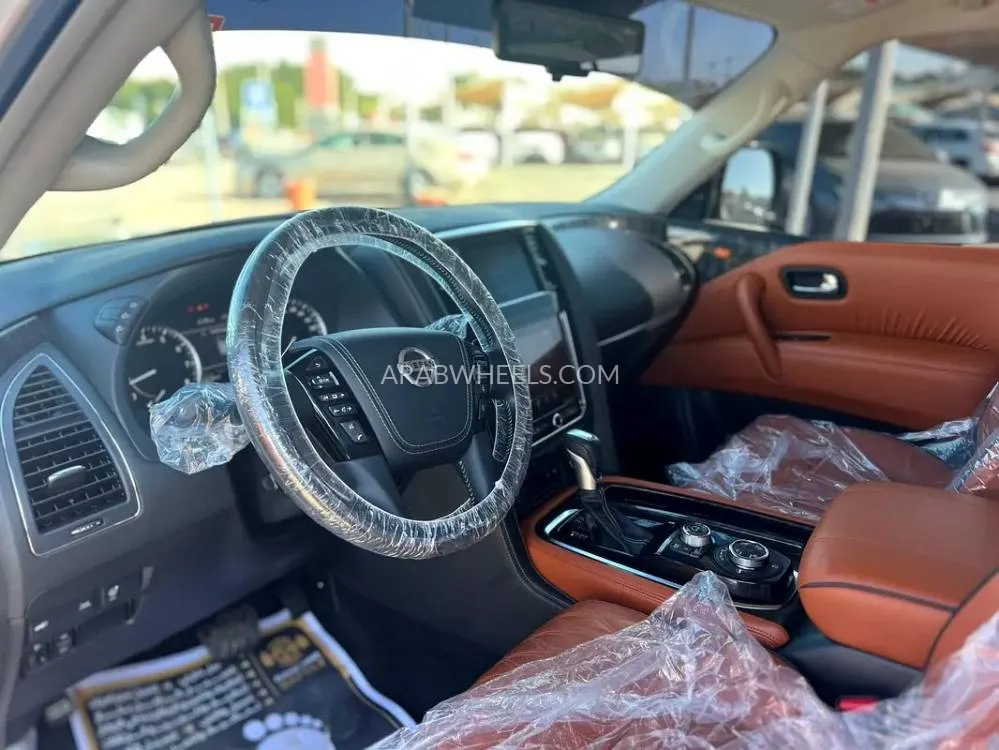 Nissan Patrol 2021 for Sale in Sharjah Image-3