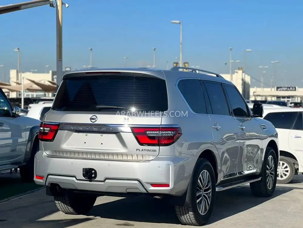 Nissan Patrol 2021 for Sale in Sharjah Image-10