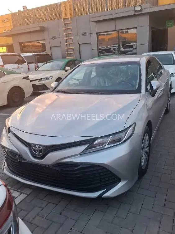 تويوتا كامري 2018 for Sale in الشارقة Image-5