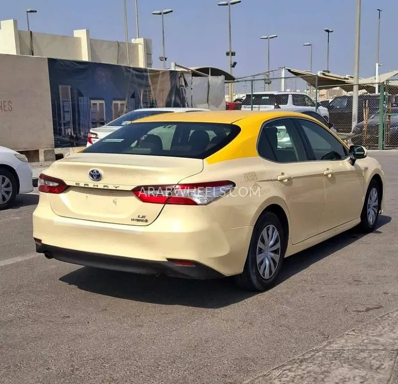 تويوتا كامري 2021 for Sale in الشارقة Image-8