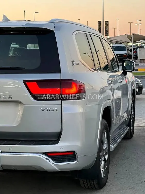 Toyota Land Cruiser 2022 for Sale in Sharjah Image-4