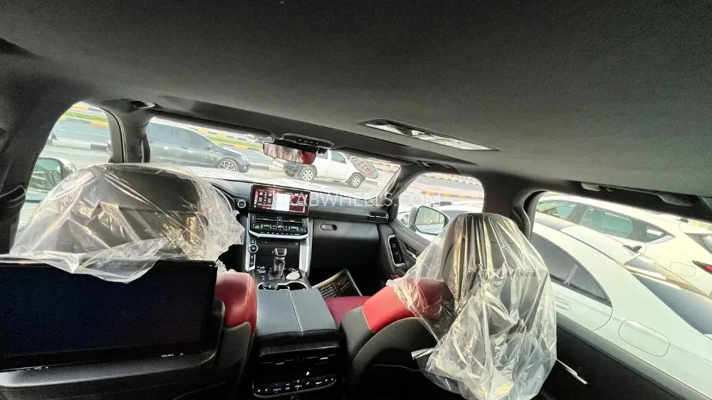 Toyota Land Cruiser 2022 for Sale in Sharjah Image-20