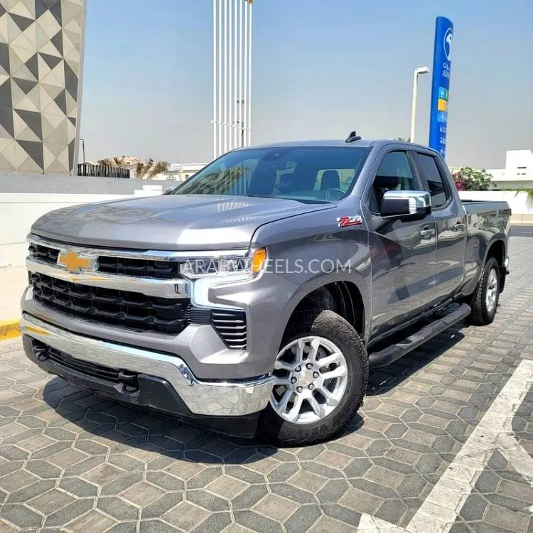 Chevrolet Silverado 2023 for Sale in Sharjah Image-13
