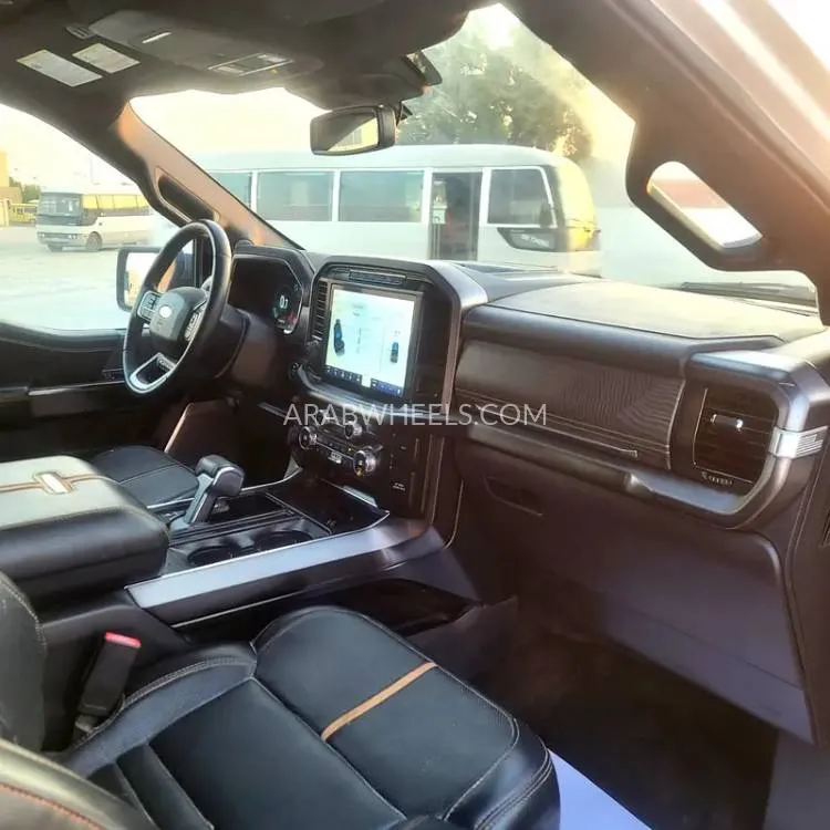 Ford F 150 2021 for Sale in Sharjah Image-2