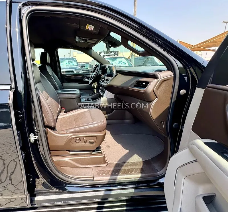 جي إم سي يوكون 2023 for Sale in الشارقة Image-10