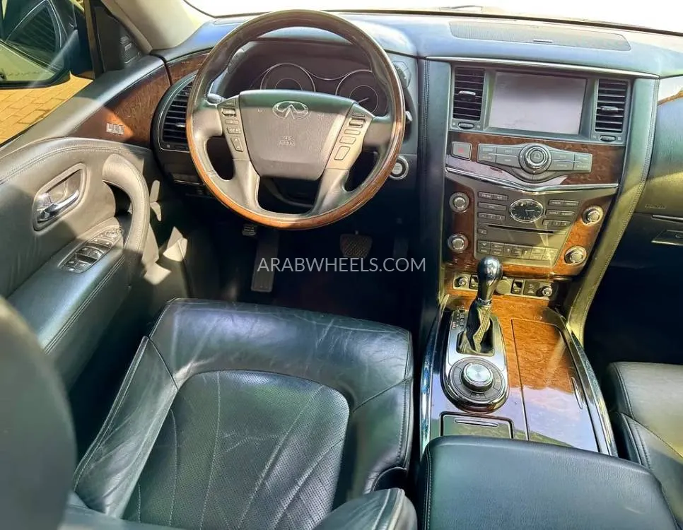 Infiniti QX56 2013 for Sale in Sharjah Image-5