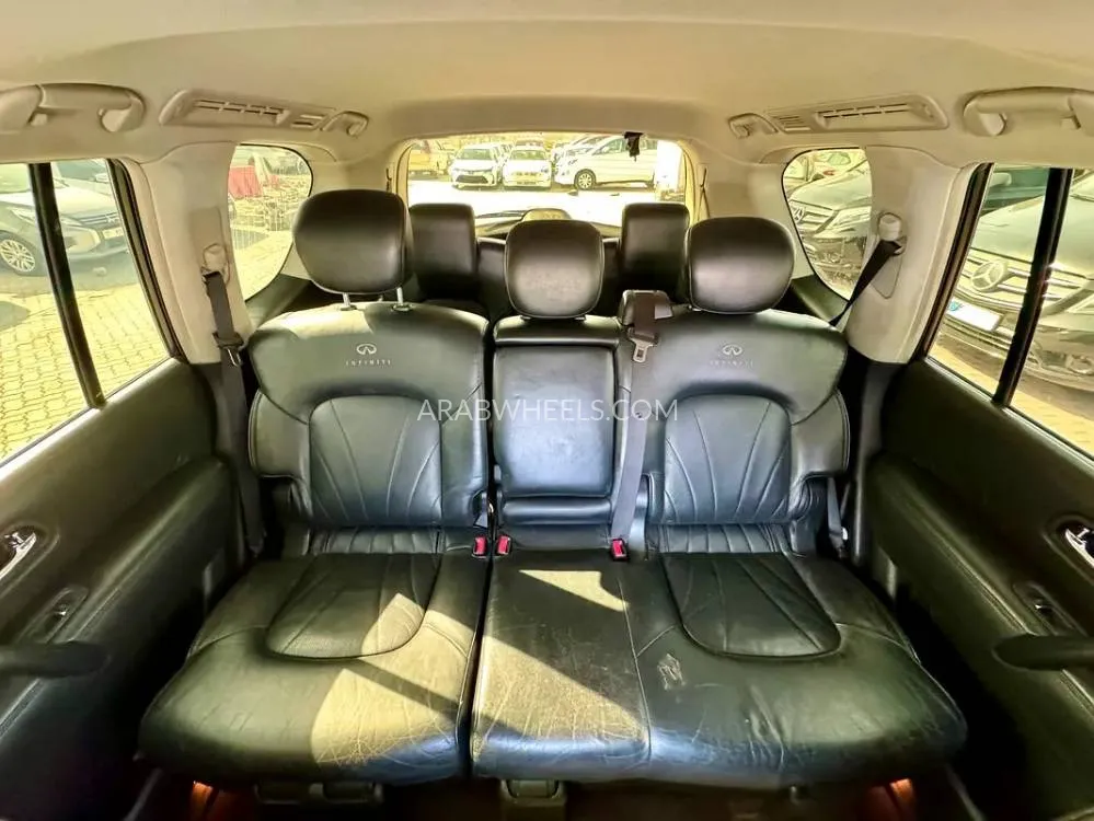 Infiniti QX56 2013 for Sale in Sharjah Image-17