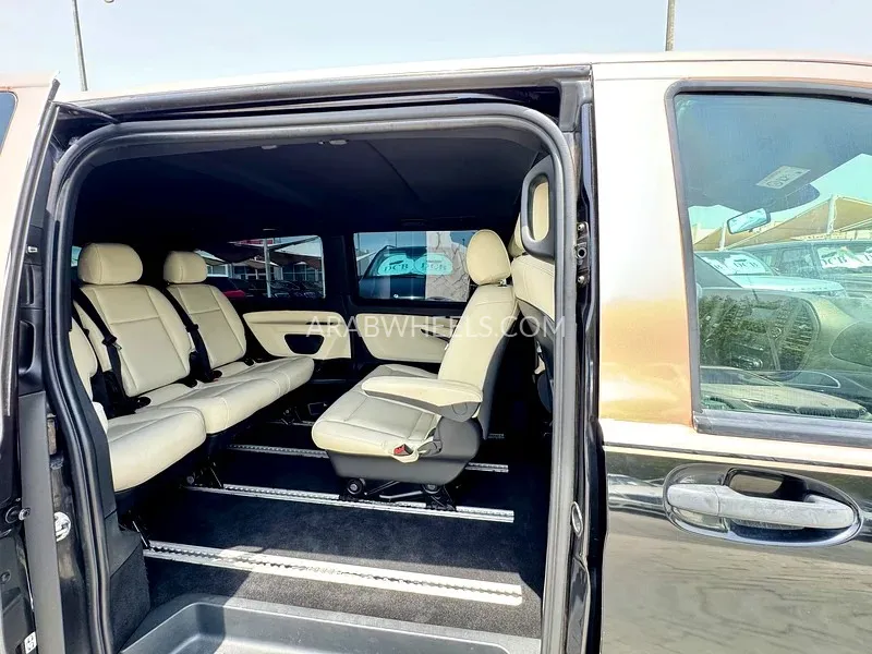 Mercedes Benz Vito 2020 for Sale in Sharjah Image-12