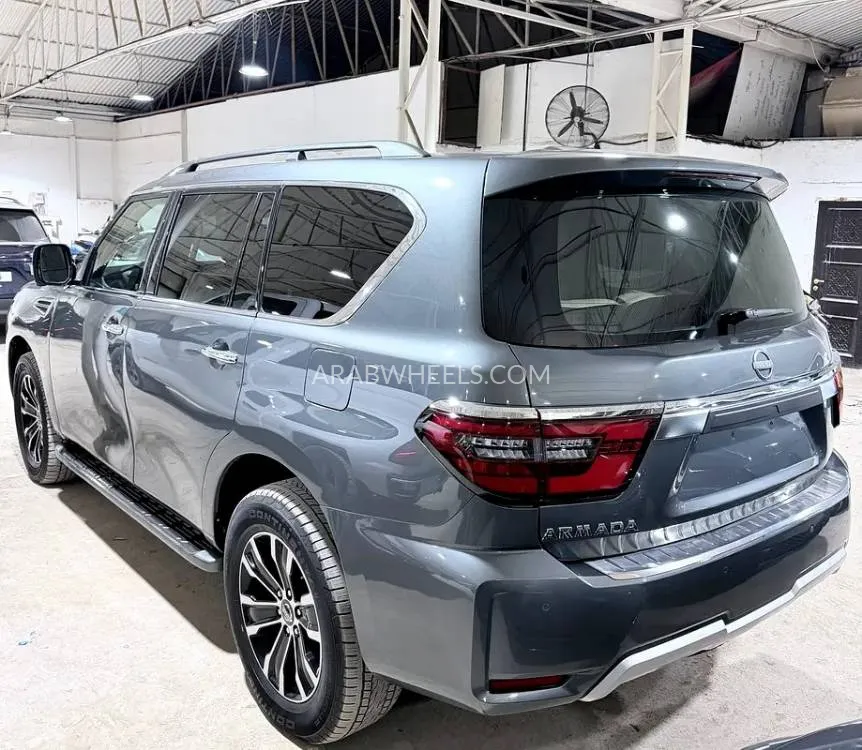 Nissan Armada 2018 for Sale in Sharjah Image-6