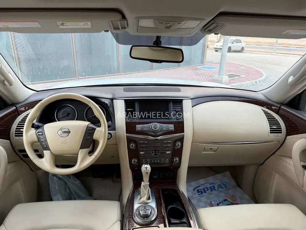 Nissan Patrol 2019 for Sale in Abu Dhabi Image-5