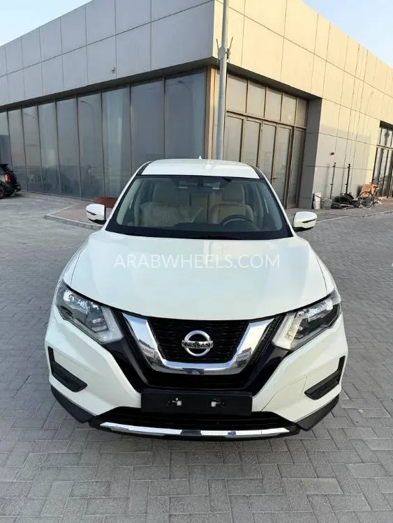 Nissan X-Trail 2018 for Sale in Abu Dhabi Image-2