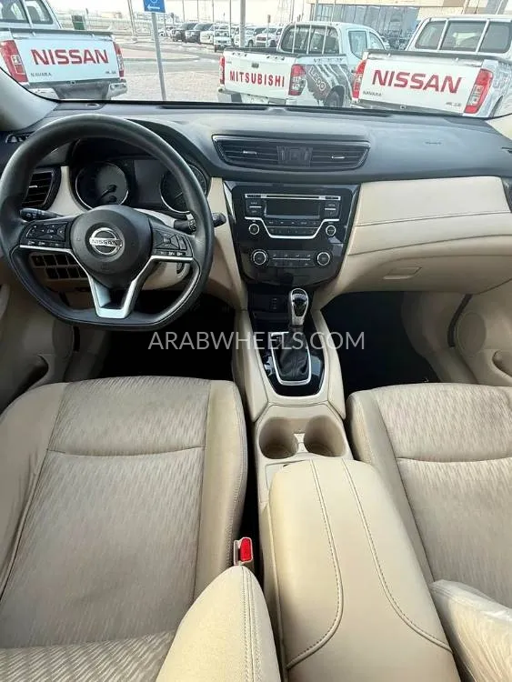 Nissan X-Trail 2018 for Sale in Abu Dhabi Image-13