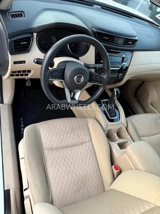 Nissan X-Trail 2018 for Sale in Abu Dhabi Image-15