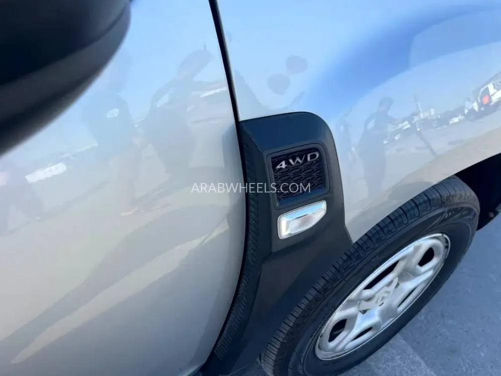 Renault Duster 2020 for Sale in Sharjah Image-10