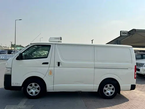 Toyota Hiace Standard Roof Diesel M/T 2022