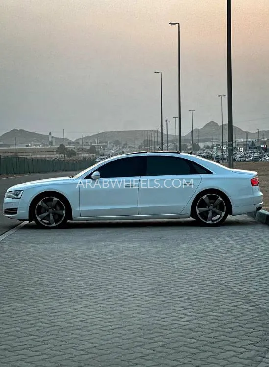 Audi A8 2014 for Sale in Abu Dhabi Image-6