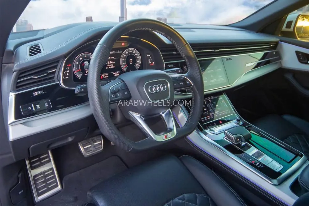 Audi Q8 2023 for Sale in Dubai Image-7