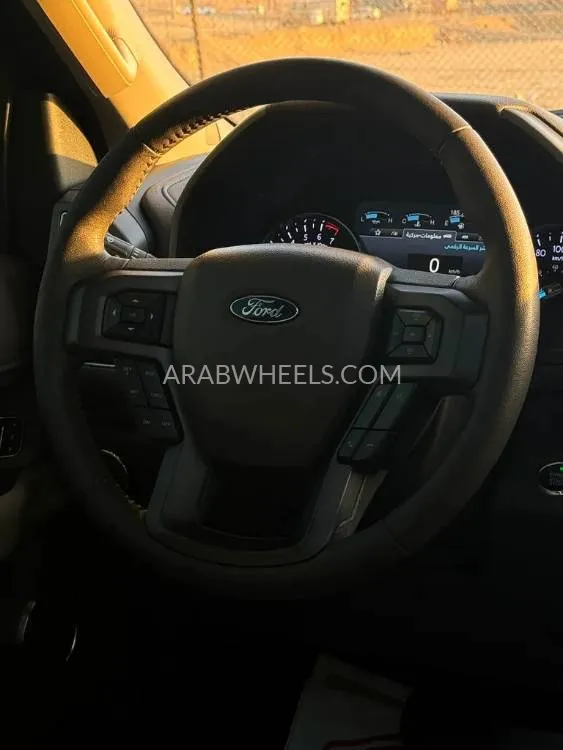 Ford Expedition 2018 for Sale in Abu Dhabi Image-5