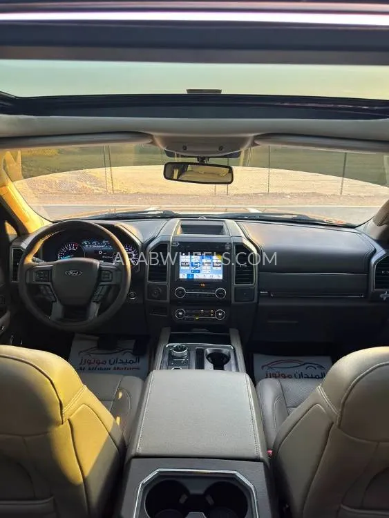 Ford Expedition 2018 for Sale in Abu Dhabi Image-20