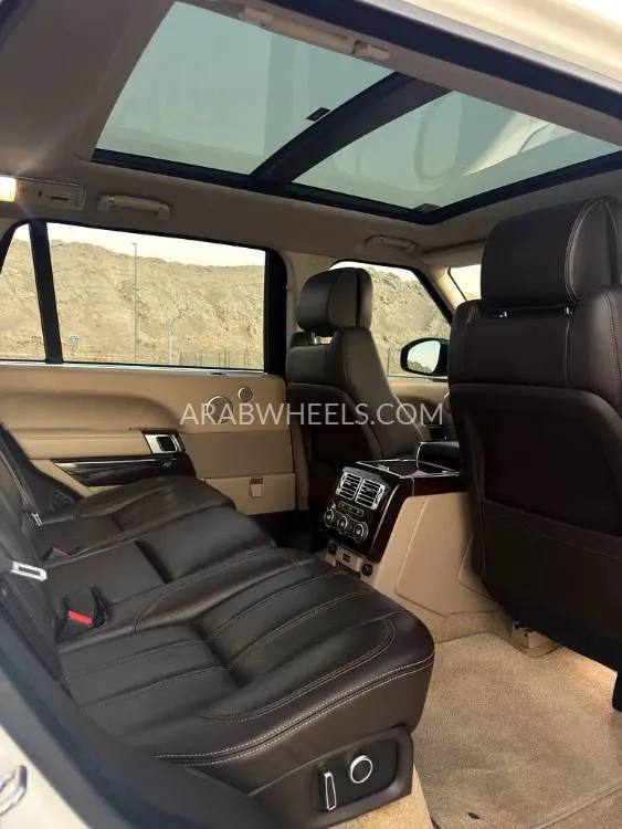 لاند روفر رينج روفر 2017 for Sale in أبو ظبي Image-3