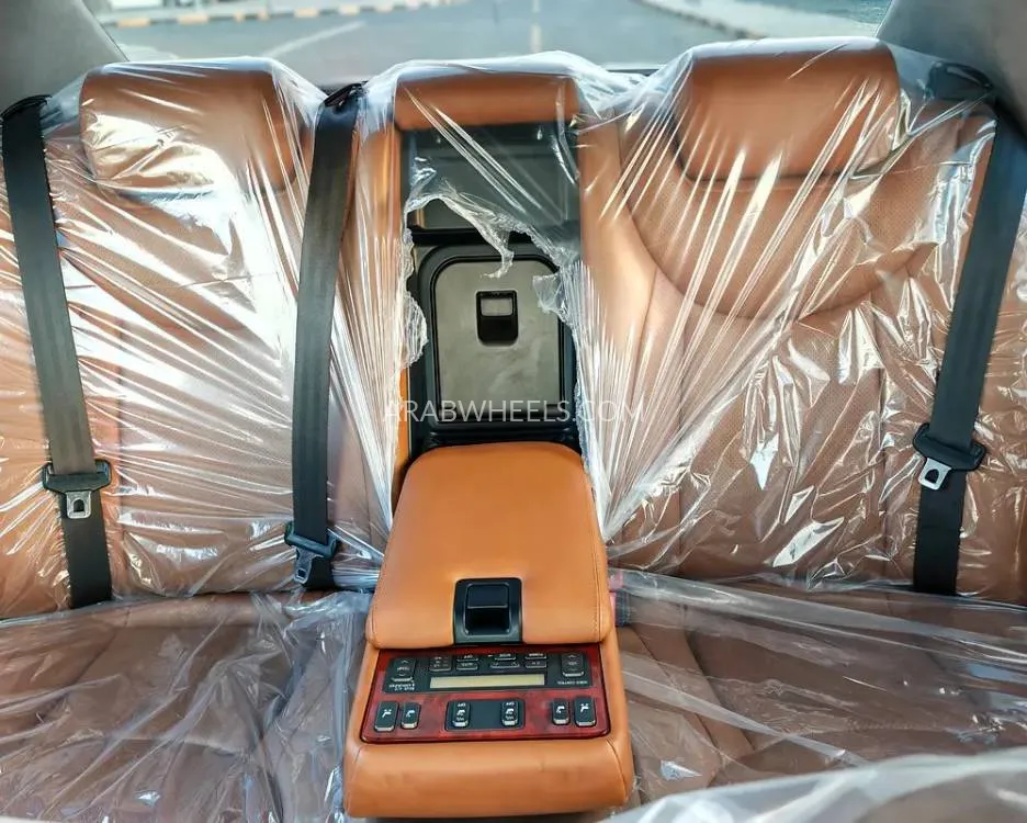 Lexus LS 2006 for Sale in Sharjah Image-3