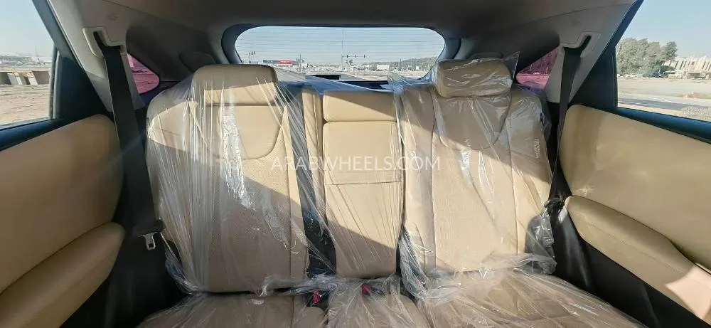 Lexus RX 2010 for Sale in Sharjah Image-14