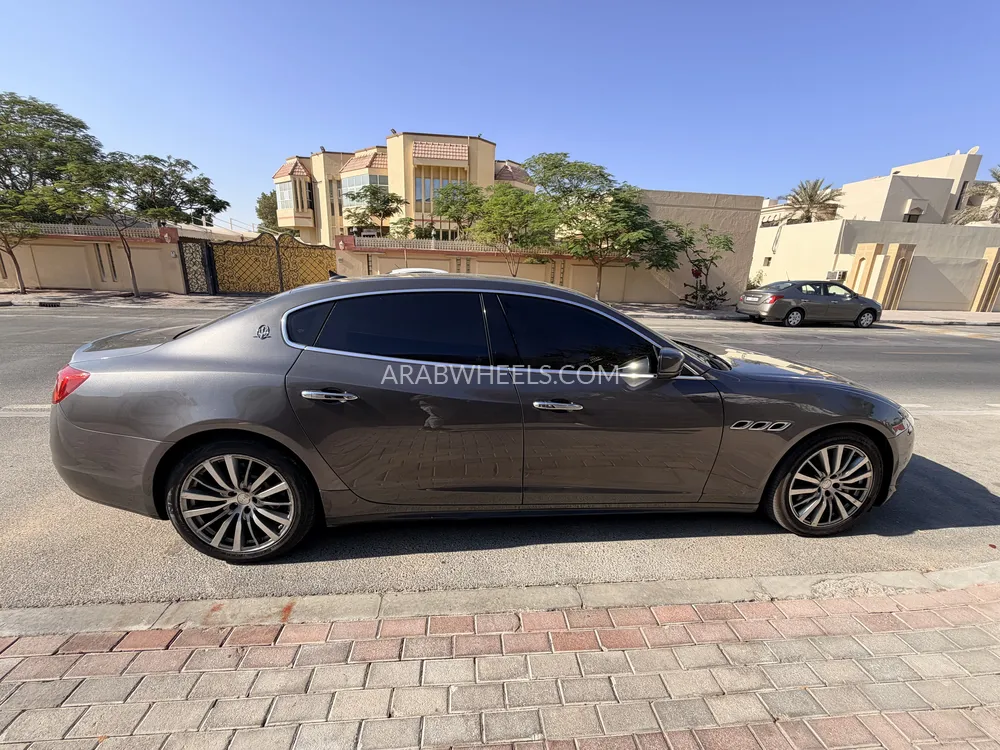 Maserati Quattroporte 2016 for Sale in Dubai Image-3