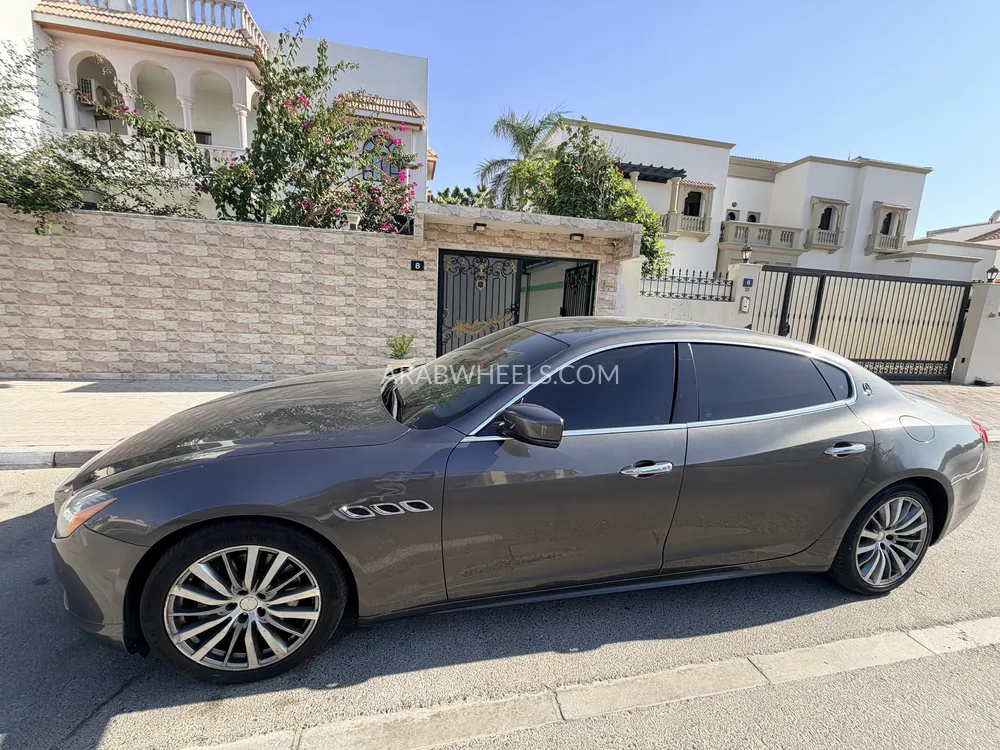Maserati Quattroporte 2016 for Sale in Dubai Image-4