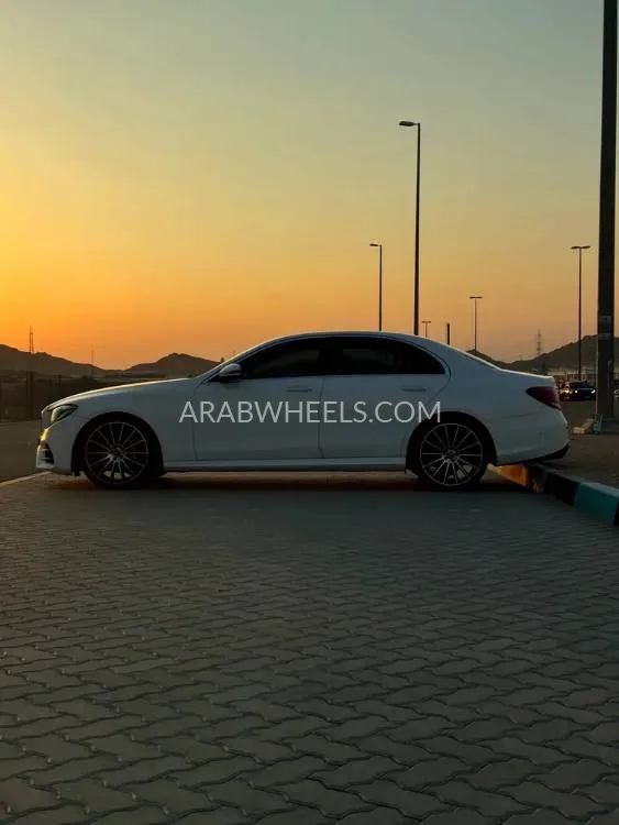 Mercedes Benz E Class 2018 for Sale in Abu Dhabi Image-10