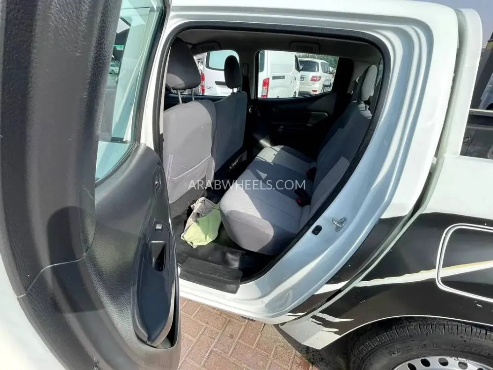 Mitsubishi L200 2021 for Sale in Sharjah Image-8
