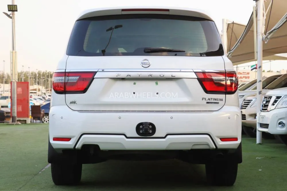 Nissan Patrol 2021 for Sale in Sharjah Image-10