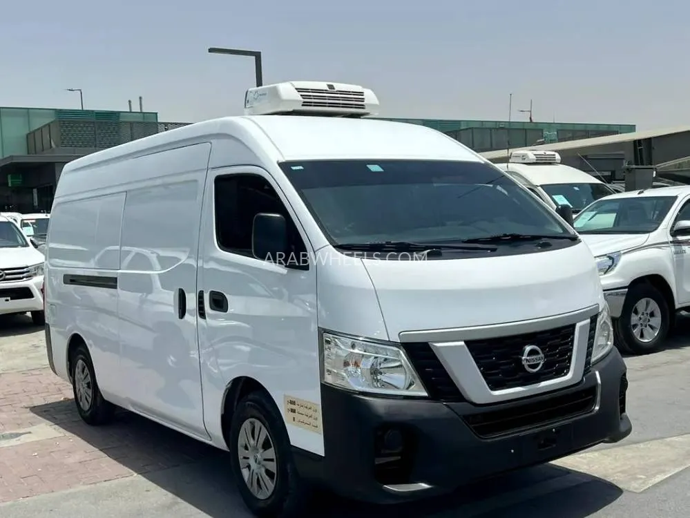 Nissan Urvan 2020 for Sale in Sharjah Image-3
