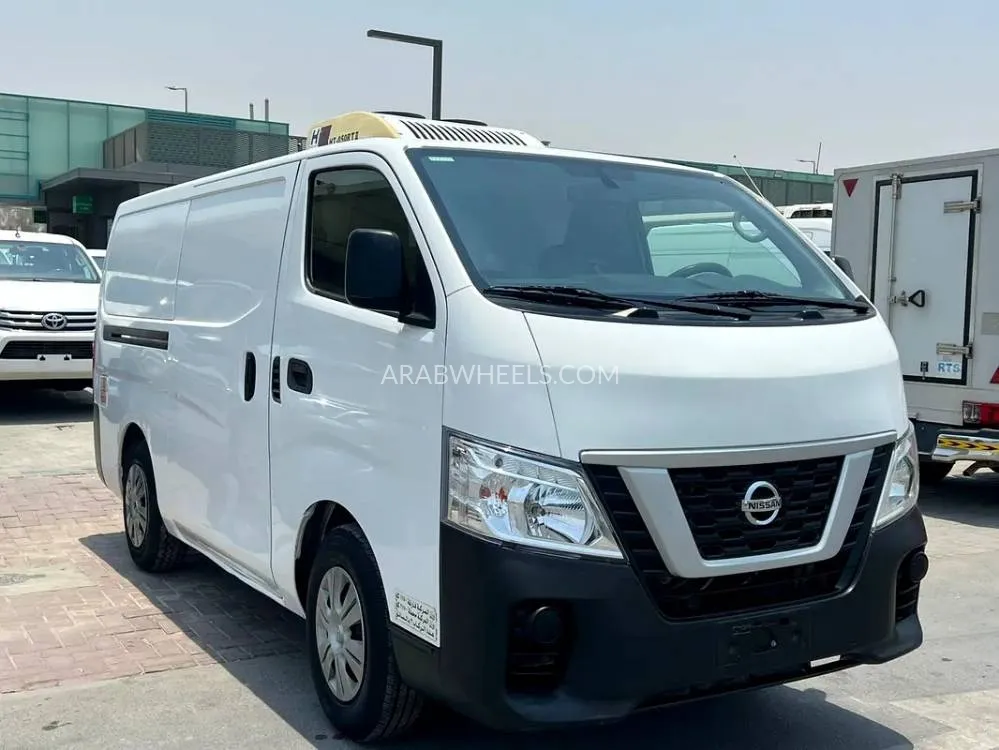 Nissan Urvan 2021 for Sale in Sharjah Image-10