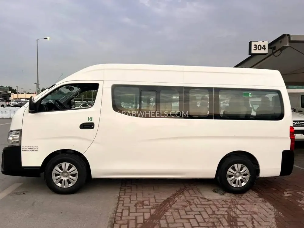 Nissan Urvan 2024 for Sale in Sharjah Image-6