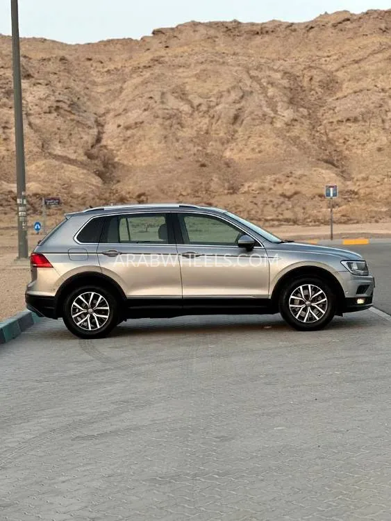Volkswagen Tiguan 2018 for Sale in Abu Dhabi Image-11