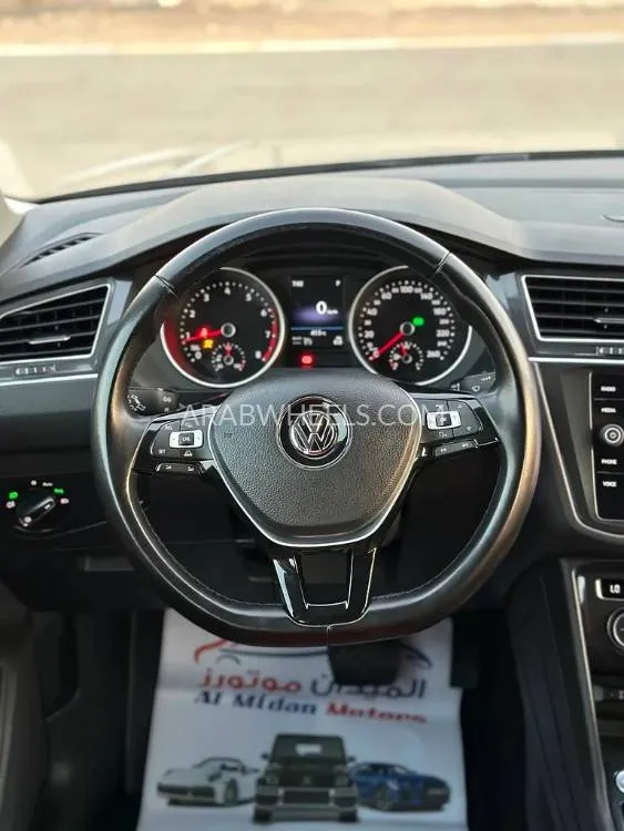Volkswagen Tiguan 2018 for Sale in Abu Dhabi Image-20