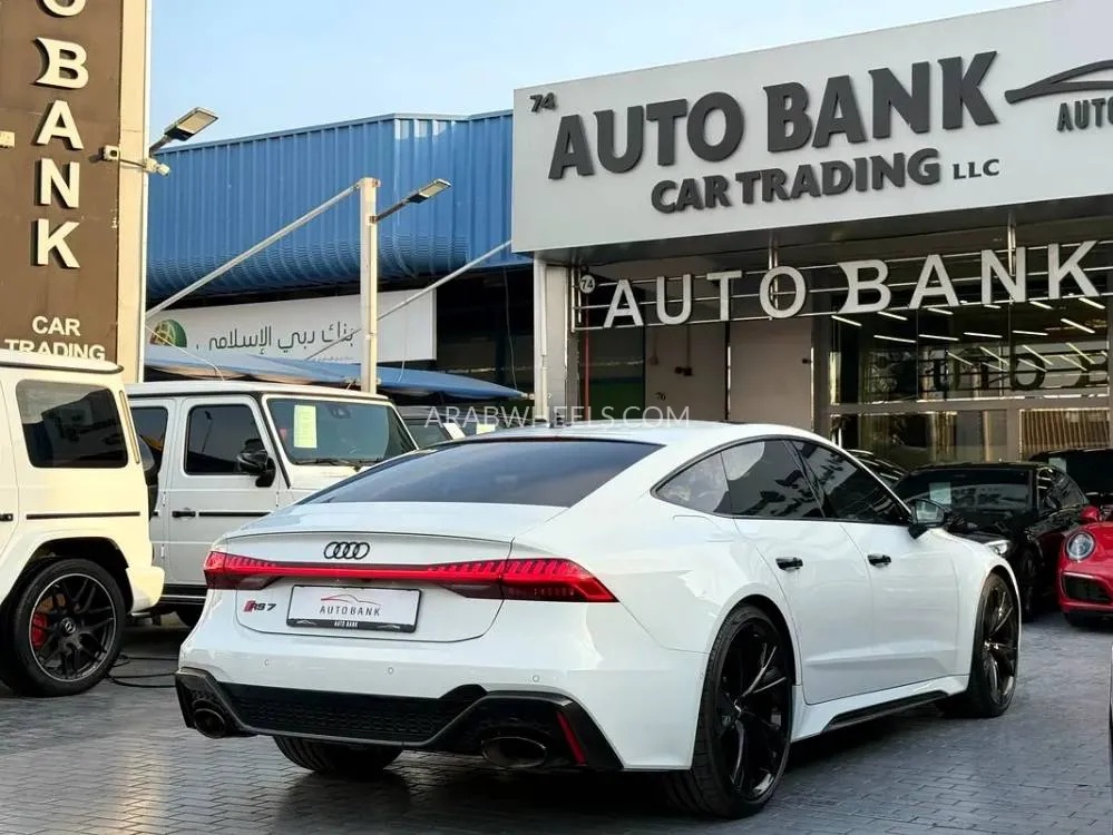 Audi RS 7 2021 for Sale in Dubai Image-13