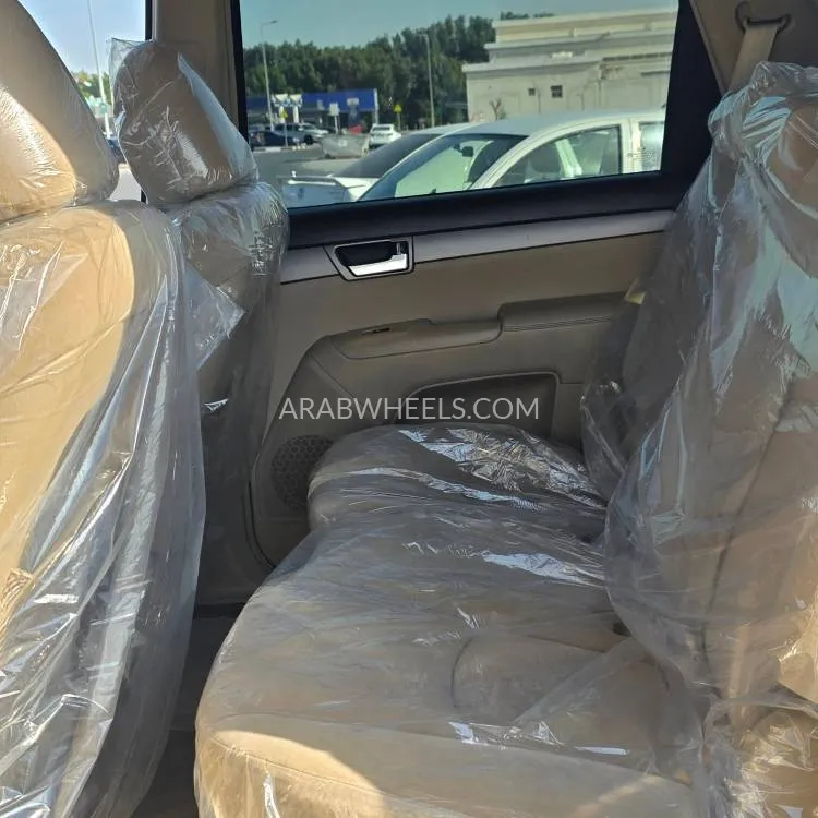 Kia Mohave 2013 for Sale in Sharjah Image-15