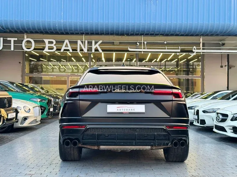 Lamborghini Urus 2022 for Sale in Dubai Image-3